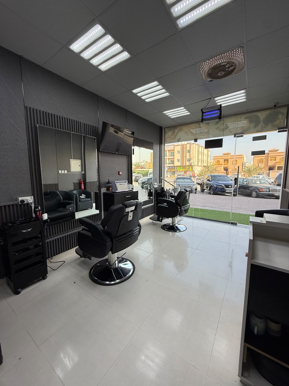 Bait Al Aneq Luxury Salon